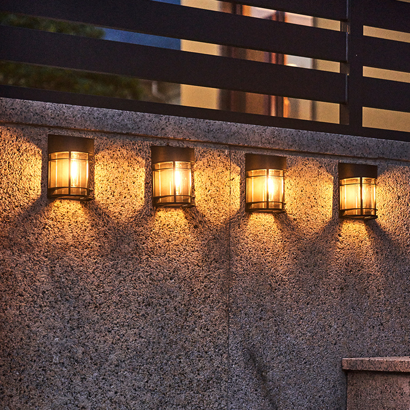 Smart Garden Fence & Balcony Hanging Planter - LED Solar Garden Light Outdoor Waterdicht